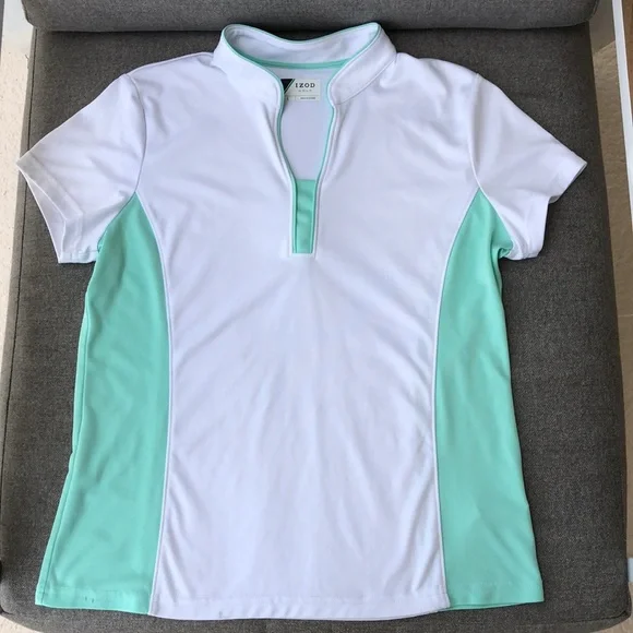 Like new! - IZOD Golf {BUNDLE} Athletic Short Sleeve & Sleeveless Tops - Picture 3 of 13